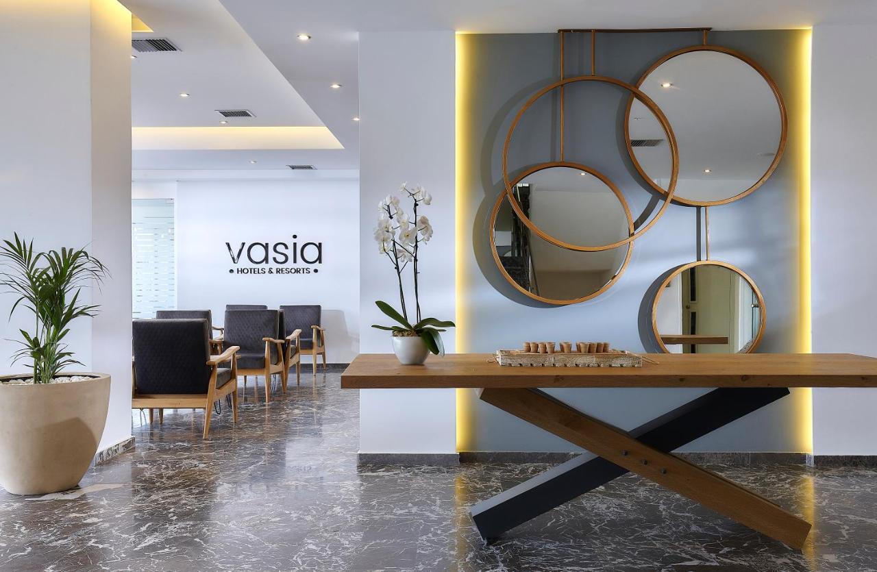 Vasia Royal Hotel Goúvai Luaran gambar