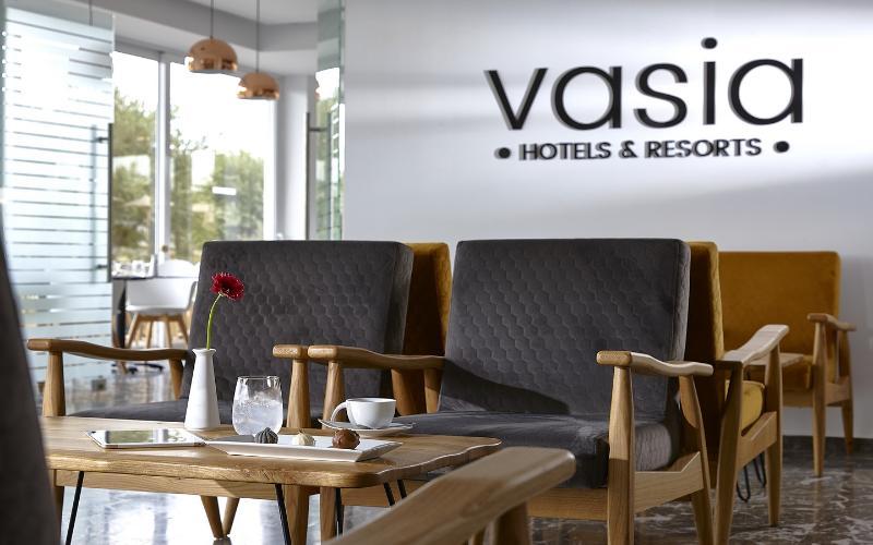 Vasia Royal Hotel Goúvai Luaran gambar