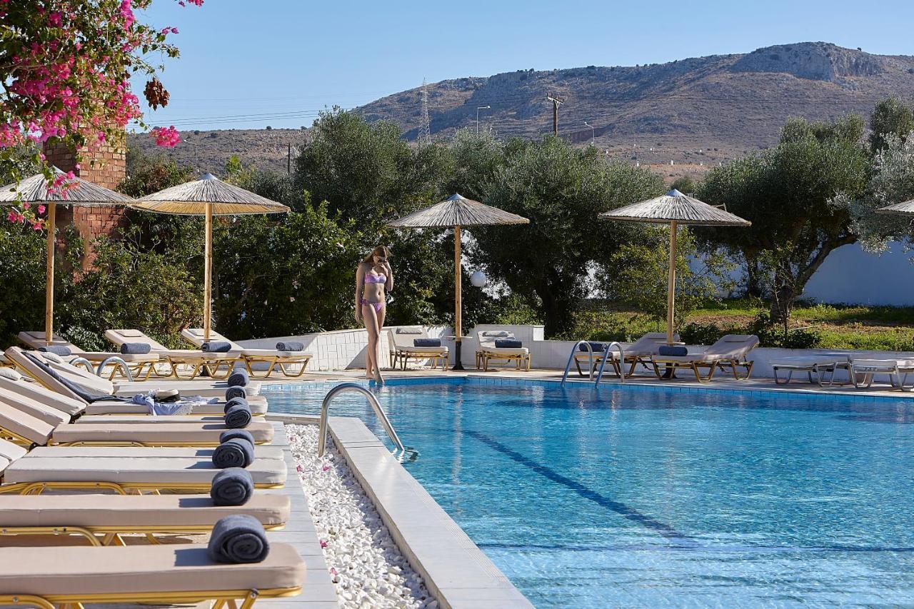 Vasia Royal Hotel Goúvai Luaran gambar